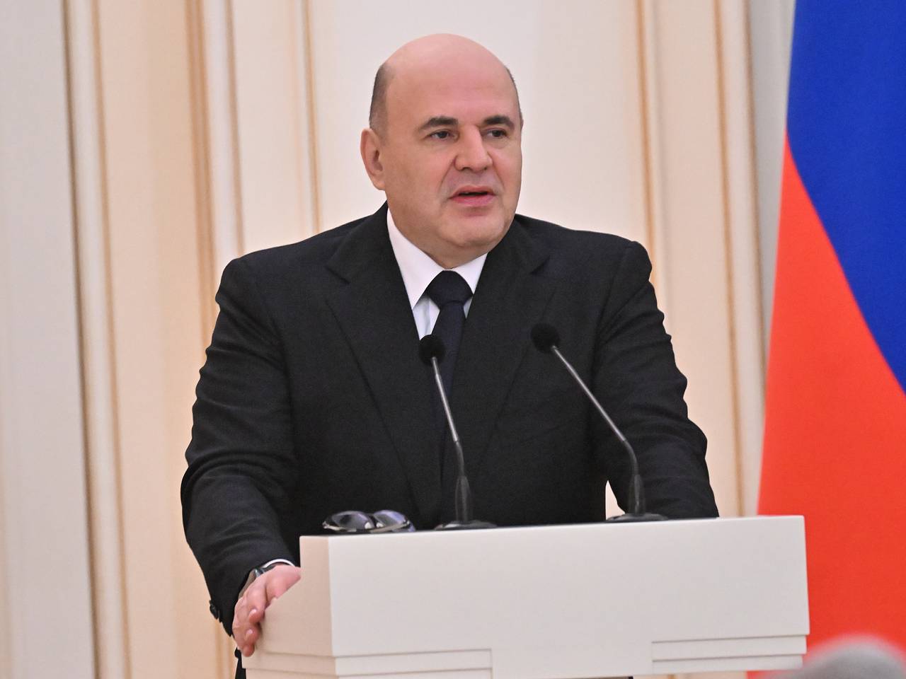 Мишустин исключил несколько человек из состава совета по развитию кинематографии