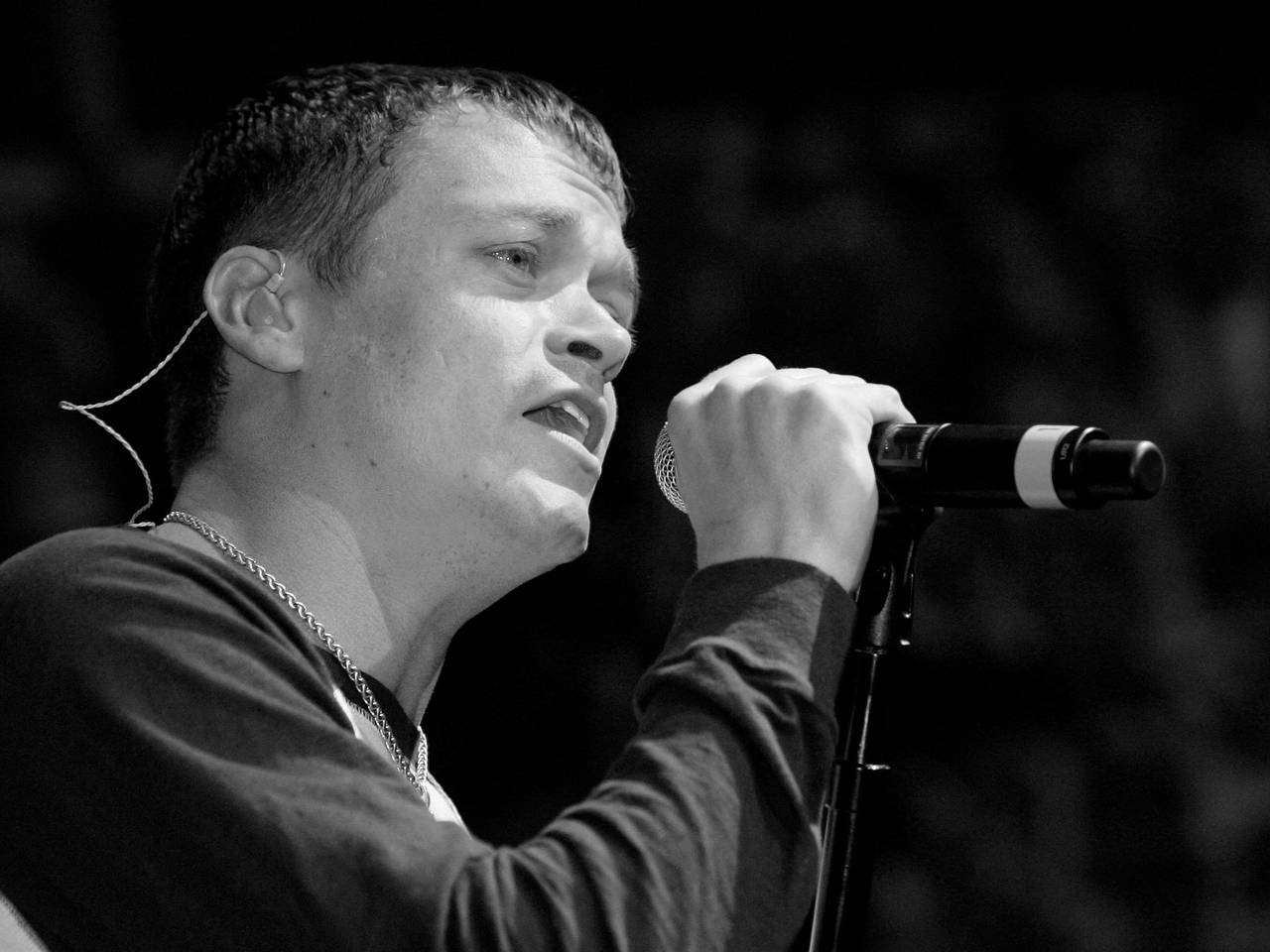 Умер вокалист американской рок-группы 3 Doors Down