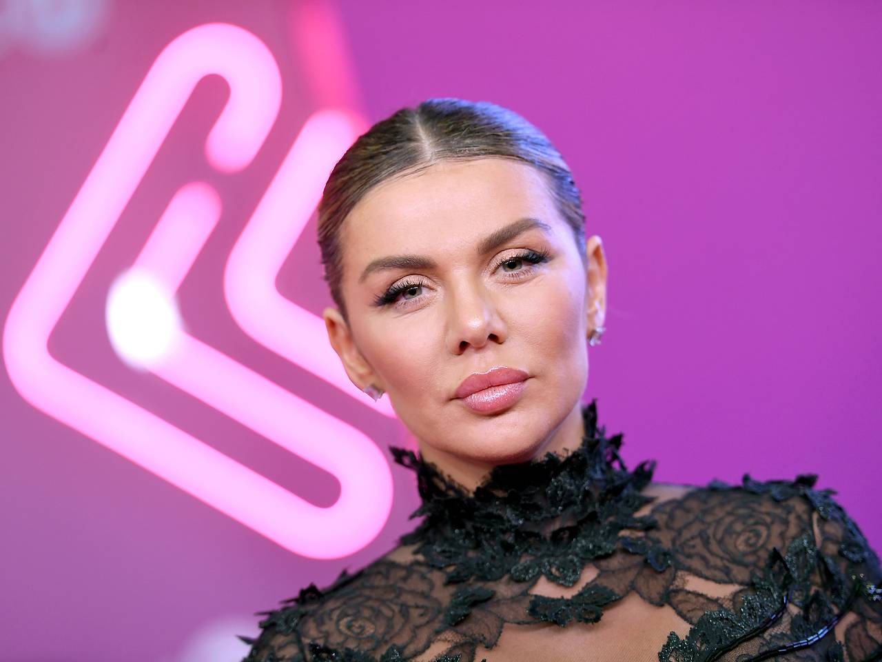 Седокова назвала семью Тиммы жадными бездельниками